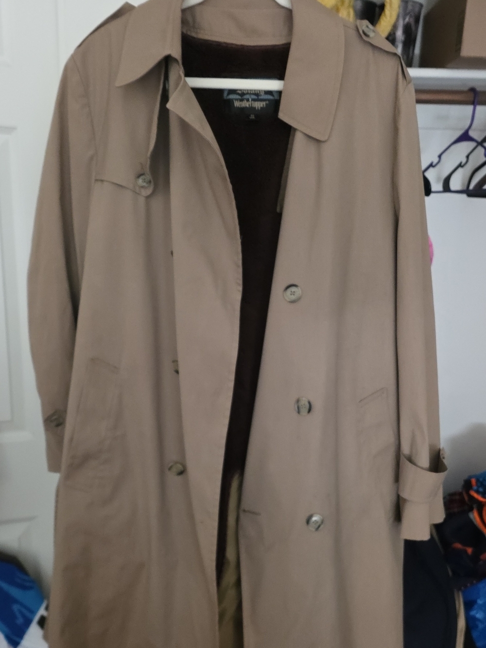 Classic Men's Trench Coat - Beige